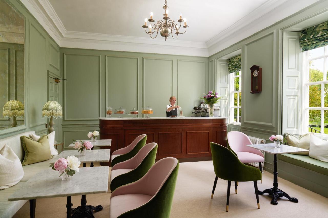 Champneys Henlow Екстериор снимка