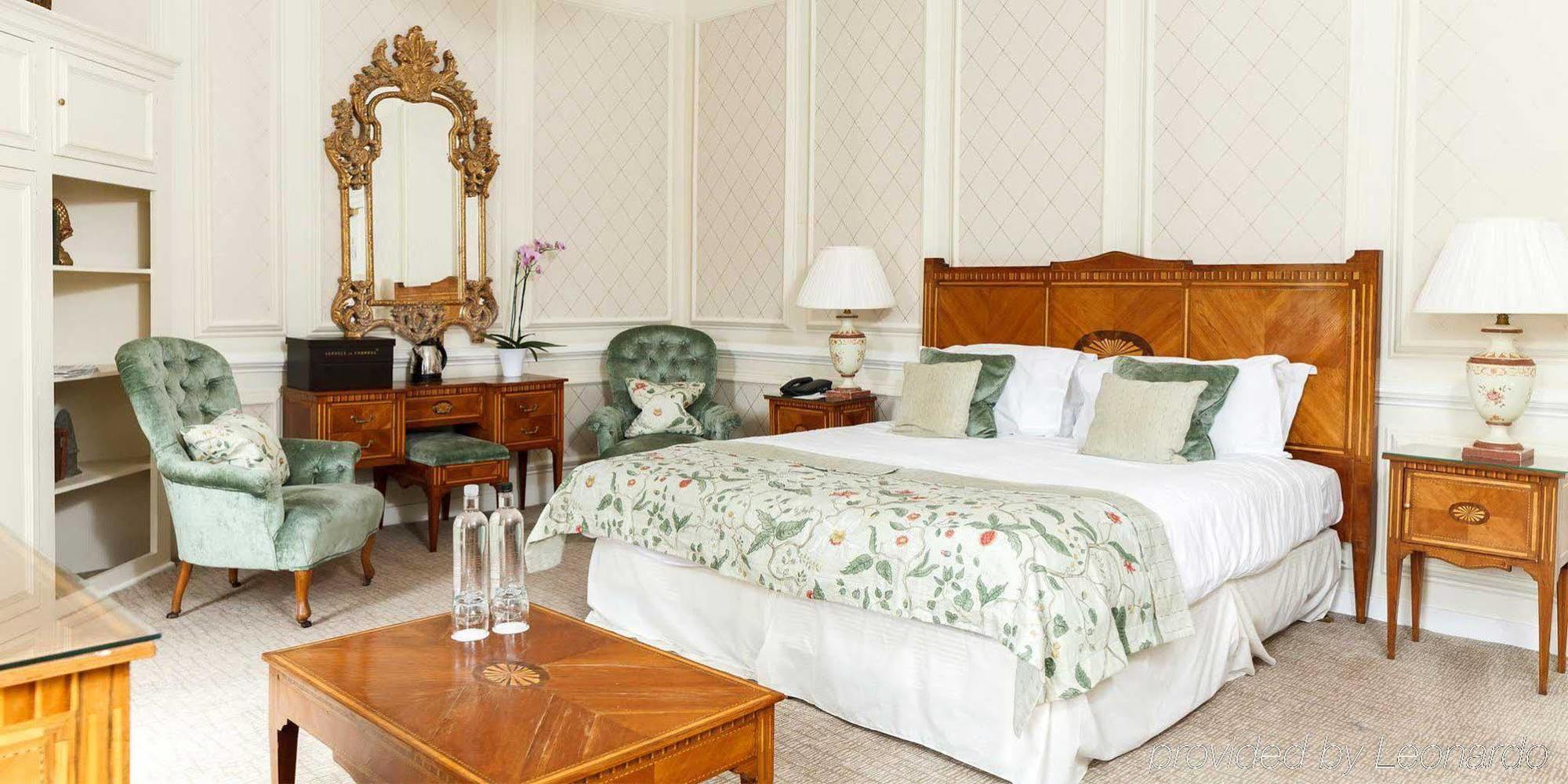 Champneys Henlow Екстериор снимка