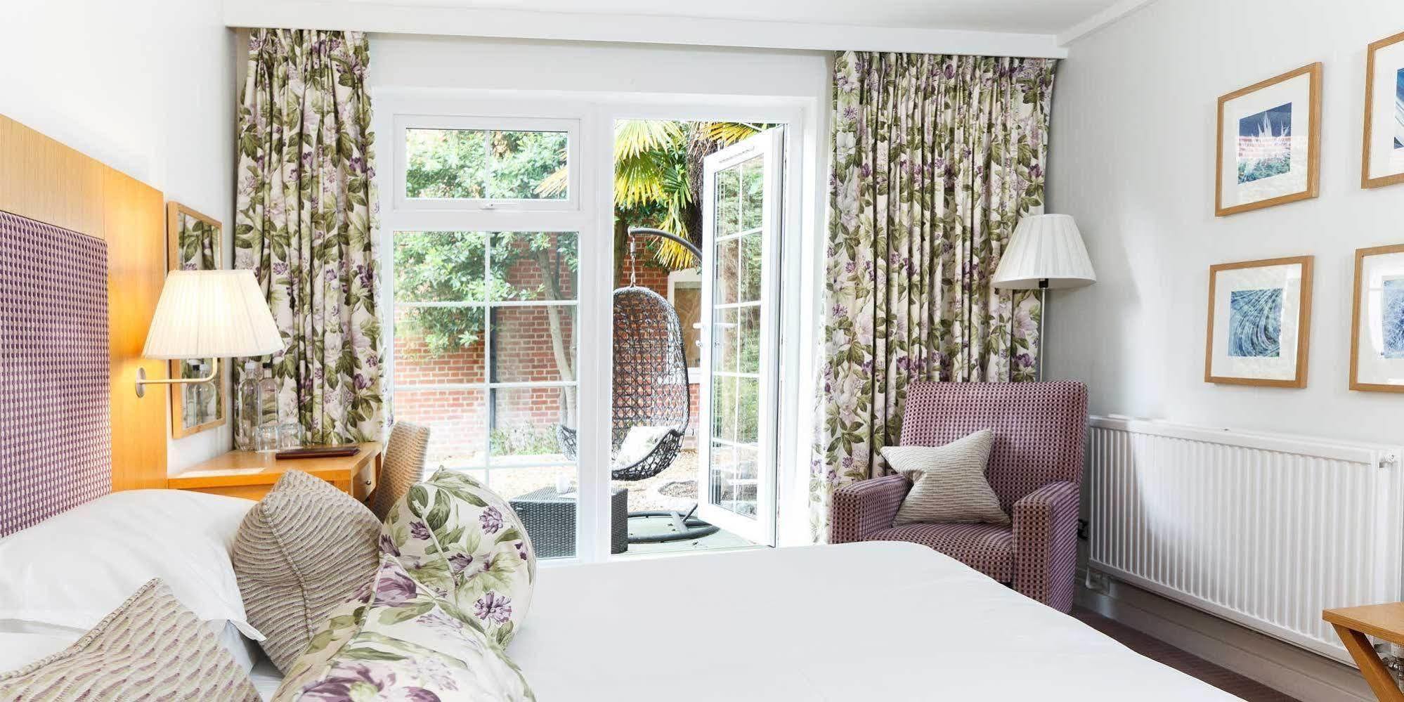 Champneys Henlow Екстериор снимка